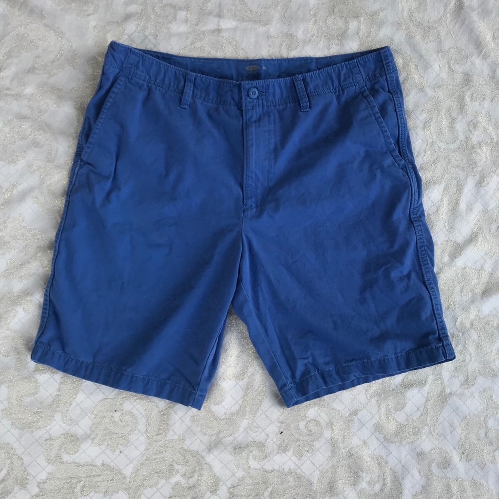 men’s old navy blue shorts